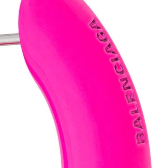 SOLD!!!!! DO NOT PURCHASE!!! Balenciaga pink glossy loop earring - Picture 5 of 6
